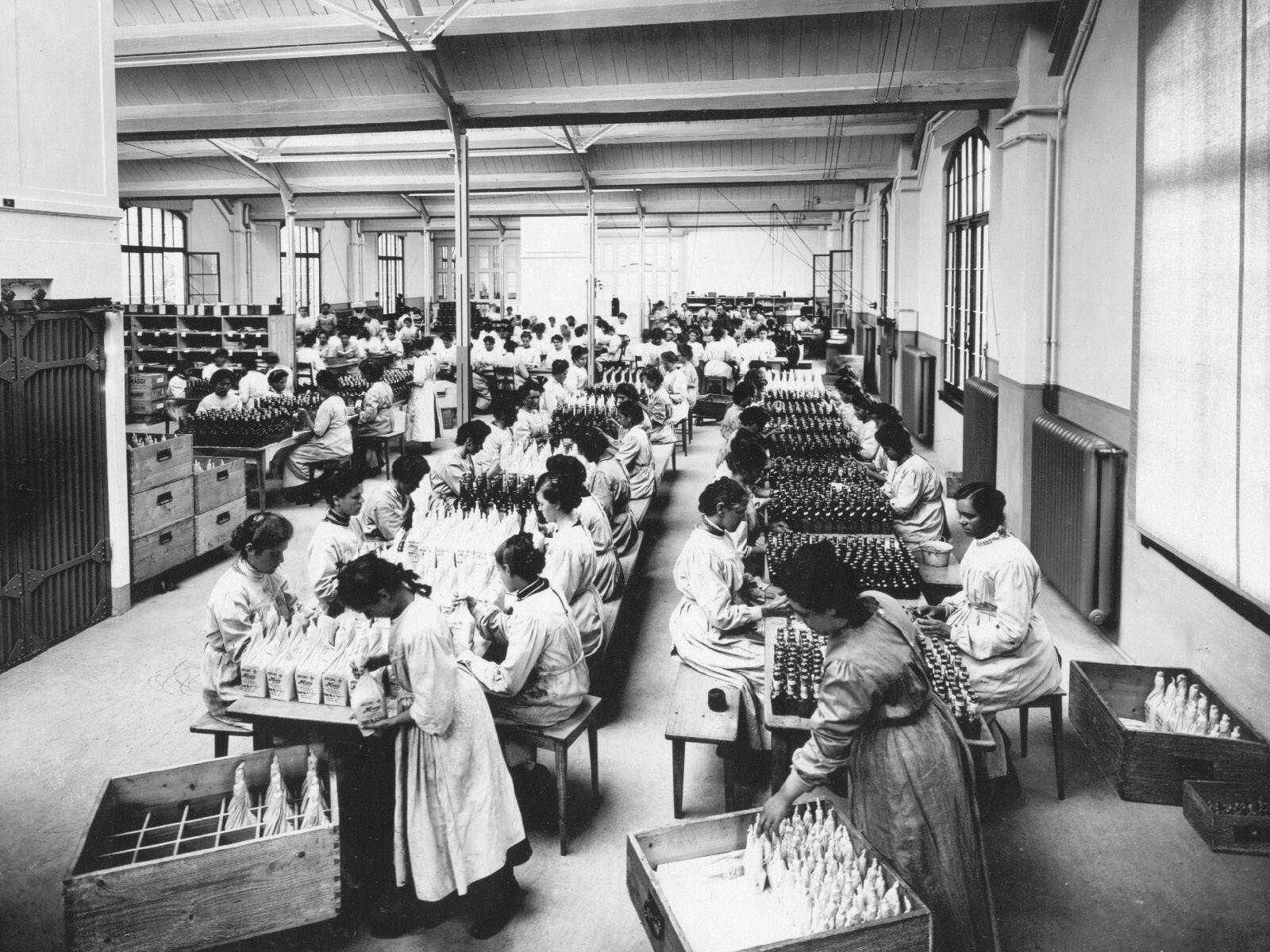 Zoom: Maggi-Fabrik in Kemptthal in Betrieb, Fotografie von 1910.