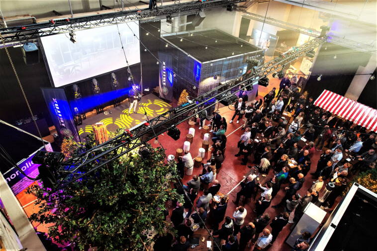 tve_hall4.jpg